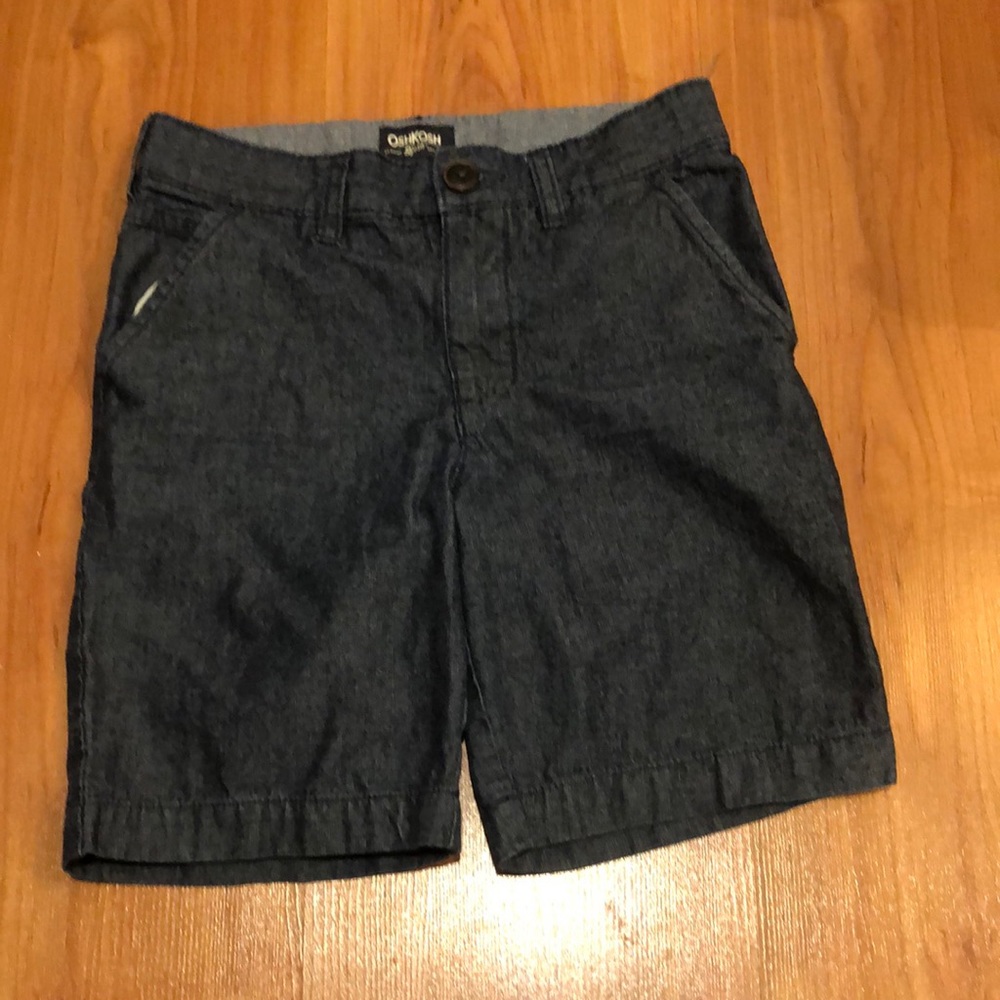 Osh Kosh boys size 6 shorts